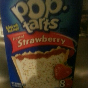 Kellogg's Pop-Tarts Frosted Strawberry Toaster Pastries