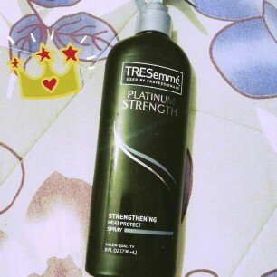 Photo of TRESemmé Platinum Strength Strengthening Heat Protect Spray uploaded by Mayra C.