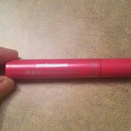 Photo of COVERGIRL Professional Super Thick Lash Mascara uploaded by Bre D.