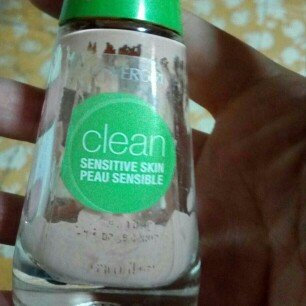 Photo of Cover Girl Warm Beige Sensitive Skin Liquid Make Up uploaded by Yennifer P.