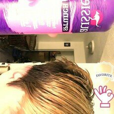 Photo of Aussie Sprunch Hairspray uploaded by Carrie S.