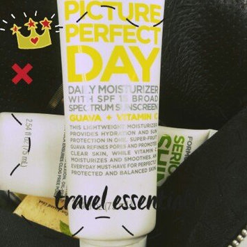 Photo of Formula 10.0.6 Picture Perfect Day Moisturizer uploaded by Tyler N.
