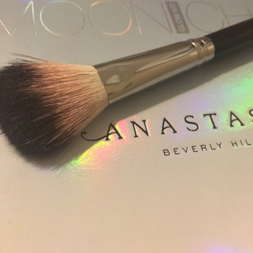 Photo of Anastasia Beverly Hills A23 Large Diffuser Brush uploaded by Rachel B.