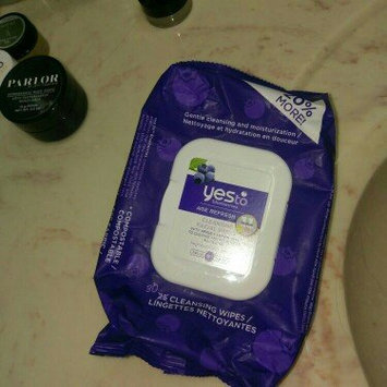 Photo of Yes To Blueberries Cleansing Facial Wipes uploaded by Keri D.