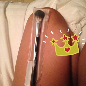 Photo of Anastasia Beverly Hills A23 Large Diffuser Brush uploaded by Juliana V.