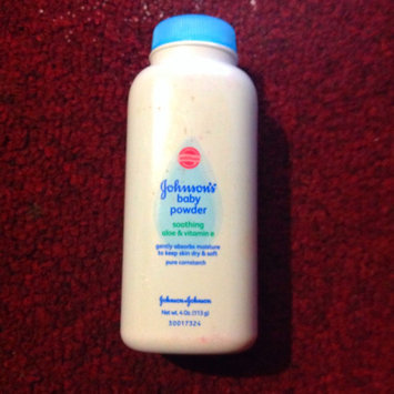 Photo of Johnson's® Baby Pure Cornstarch Powder Aloe Vera & Vitamin E uploaded by Celine J.