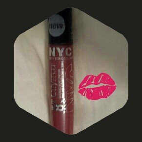 Photo of NYC City Proof 8 HR Extended Wear Lip Gloss uploaded by Amy M.