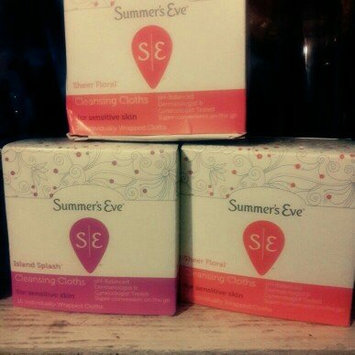 Photo of Summer's Eve Island Splash Cleansing Cloths for Sensitive Skin - 16 CT uploaded by Nikiah G.