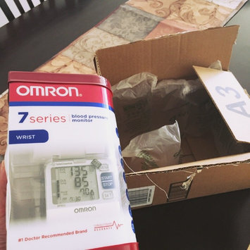 Photo of Omron HEM 629 Auto Inflate Wrist Blood Pressure Monitor uploaded by Melanie E.