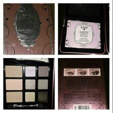 Photo of Hard Candy Look Pro! Tin Smokey Eyes Smokey Eyeshadow Palette uploaded by Nichole C.
