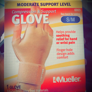 Photo of Mueller Sport Care Moderate Support Level Small/Medium Compression & Support Glove uploaded by Latrisa W.