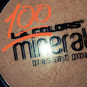 Photo of L.A. Colors Mineral Pressed Powder uploaded by Jenny B.