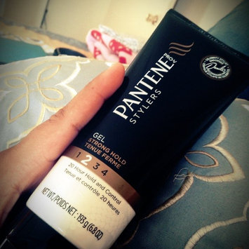 Photo of Pantene Pro-V Stylers Max Hold Gel uploaded by Isabel r.