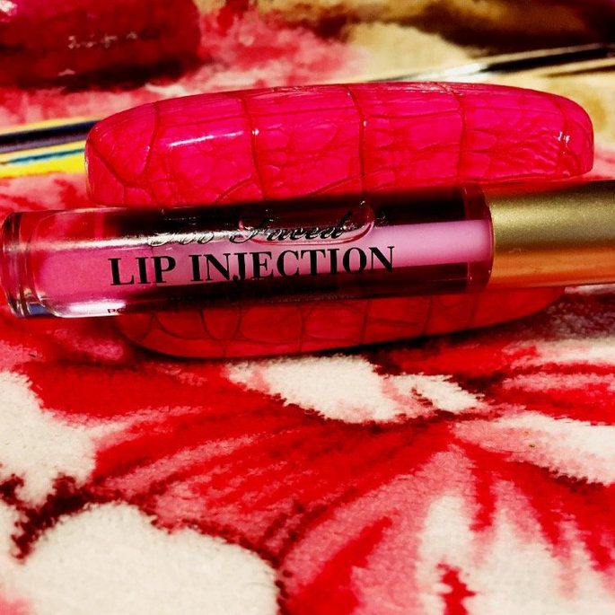Too Faced Lip Injection