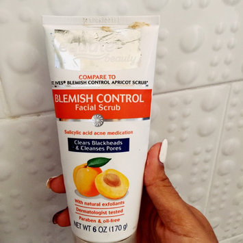 Photo of Equate Beauty Blemish Control Apricot Scrub, 6 oz uploaded by Jennifer G.