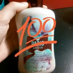 Photo of Bath & Body Works® Signature Collection PARIS AMOUR Shower Gel uploaded by Lorin E.