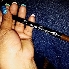 Photo of Milani Eye Tech Define 2-In-1 Brow + Eyeliner Felt Tip Pen uploaded by Becky C.