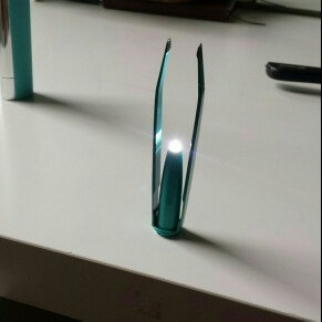 Photo of La Tweez La-Tweez Pro Illuminating Tweezer, Turquoise uploaded by Jaclyn P.