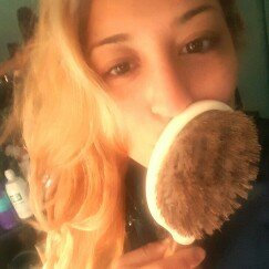 Photo of ECOTOOLS SLEEK + SHINE FINISHER HAIR BRUSH uploaded by Vanessa S.