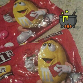 Photo of M&M’S® Brand Peanut Butter Chocolate Candies Holiday Blend uploaded by Angelica S.