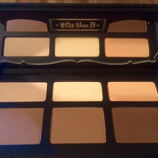Kat Von D Shade + Light Crème Contour Palette