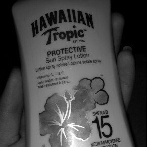 Photo of Hawaiian Tropic® Protective Dry Oil SPF 15 Sunscreen uploaded by Lauren R.