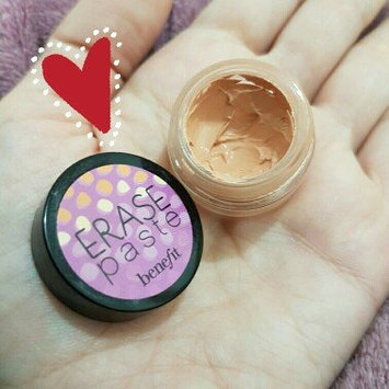 Photo of Benefit Cosmetics Confessions Of A Concealaholic uploaded by Thays P.