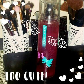 Photo of Bath & Body Works® Signature Collection PARIS AMOUR Shower Gel uploaded by Jasmin B.