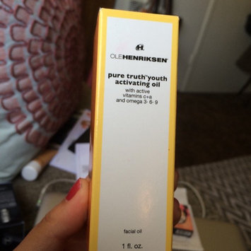 Photo of OLEHENRIKSEN Pure Truth™ Youth Activating Oil uploaded by Victoria E.