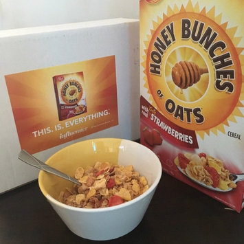 Photo of Post Foods, LLC HNY BNCH OAT STRWBRY 16.5OZ uploaded by Yisel C.