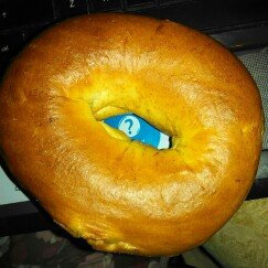 Photo of Thomas' Limited Edition Banana Bread Pre-Sliced Bagels, 6 count, 19 oz uploaded by Amy B.