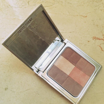 Photo of BOBBI BROWN Brightening Finishing Powder uploaded by grace M.