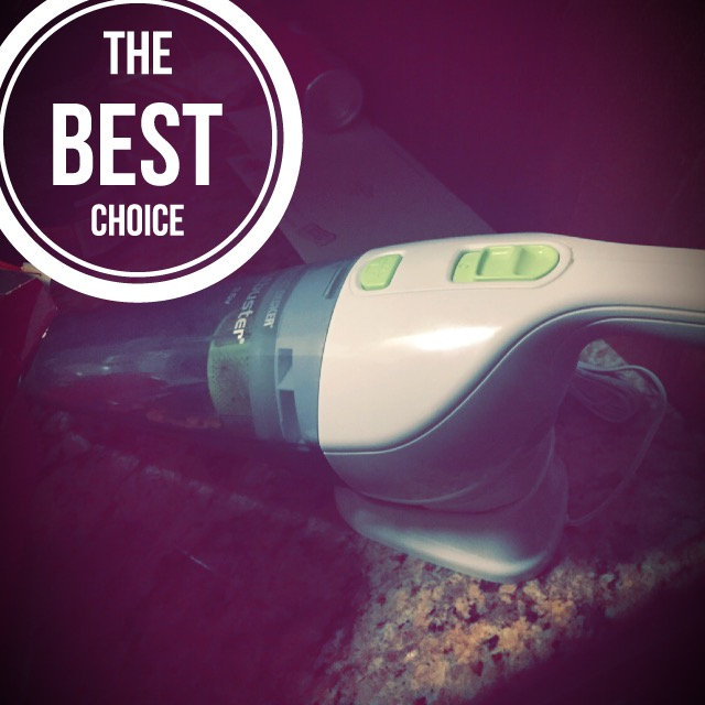 Black & Decker BDH9600CHV DustBuster 9.6V Cordless Hand Vacuum