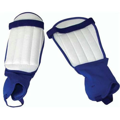 Olympia Sports SR005P Ultralight Shin Guards - Youth