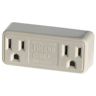 Farm Innovators TC-2 Cold Weather Thermo Cube Thermostatically Controlled Outlet - On at 20-Degrees/Off at 30-Degrees (Discontinued by Manufacturer)