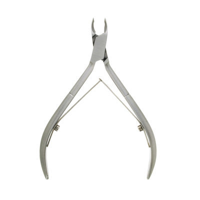 Tweezerman - Rock-hard Cuticle Nipper 1/4 Jaw (No Color) - Beauty