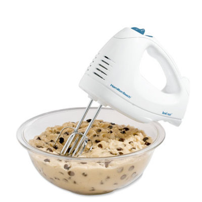 Hamilton Beach Hand Mixer With Snap-On Case 62682