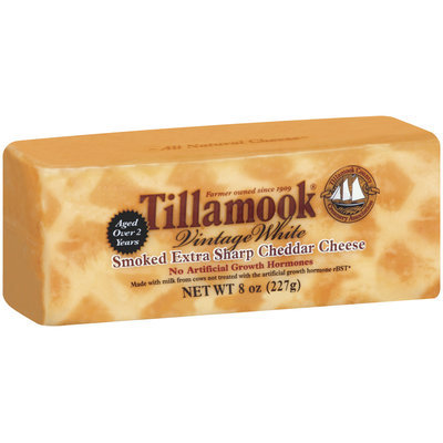 Tillamook Smoked Extra Sharp Cheddar Cheese 8 Oz Chunk