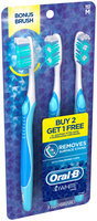 Advantage Oral-B 3D White Vivid 40 Medium Manual Toothbrush Buy 2 Get 1 FREE