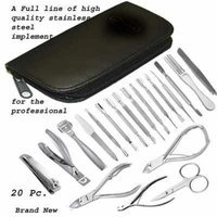 Hactor Deluxe 21 Piece Stainless Steel Pedicure / manicure Kit in Black Case.
