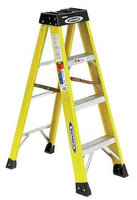 WERNER 6104 Stepladder, Fiberglass,4 ft. H,300 lb Cap