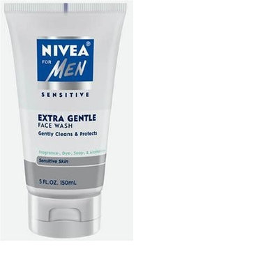 NIVEA for Men Extra Gentle Face Wash for Sensitive Skin