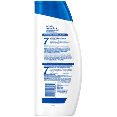 Oil Control Head & Shoulders Instant Oil Control Dandruff Shampoo 665 mL