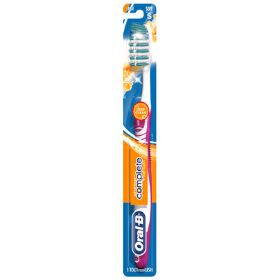 Oral-B Complete Deep Clean Large Head Soft Bristles Toothbrush Carded Pack