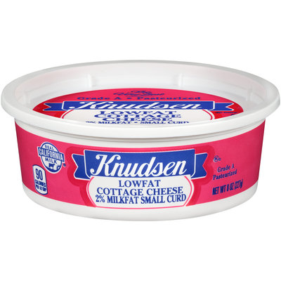Knudsen 2% Milkfat Small Curd Lowfat Cottage Cheese 8 oz. Tub