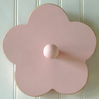 New Arrivals Hand Painted Flower Peg