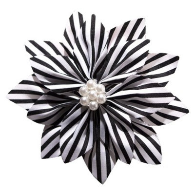 Gimme Couture Audrey Hair Clip - Black/White