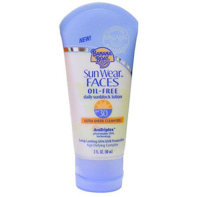 Banana Boat Sun Wear Faces Oil-Free Daily Sunblock Lotion With SPF 30