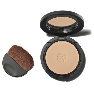 Undetectable Pressed Powder in Medium, Beige