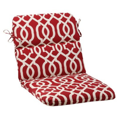 Pillow Perfect Outdoor Rounded Chair Cushion - Red/White Geometric